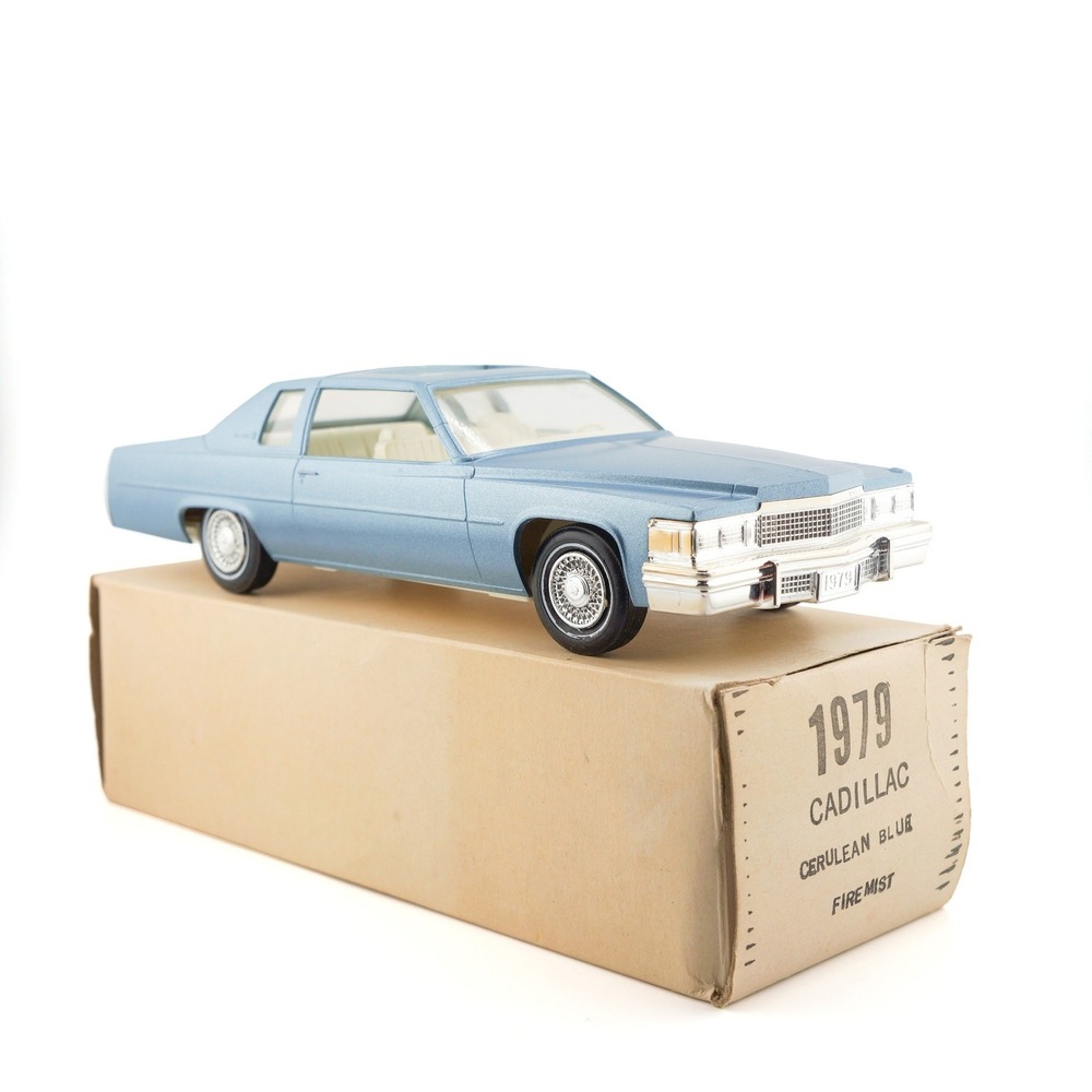 1979 Cadillac Coupe DeVille Jo-Han Promo Model Car 1 25 Cerulean Blue Fire Mist